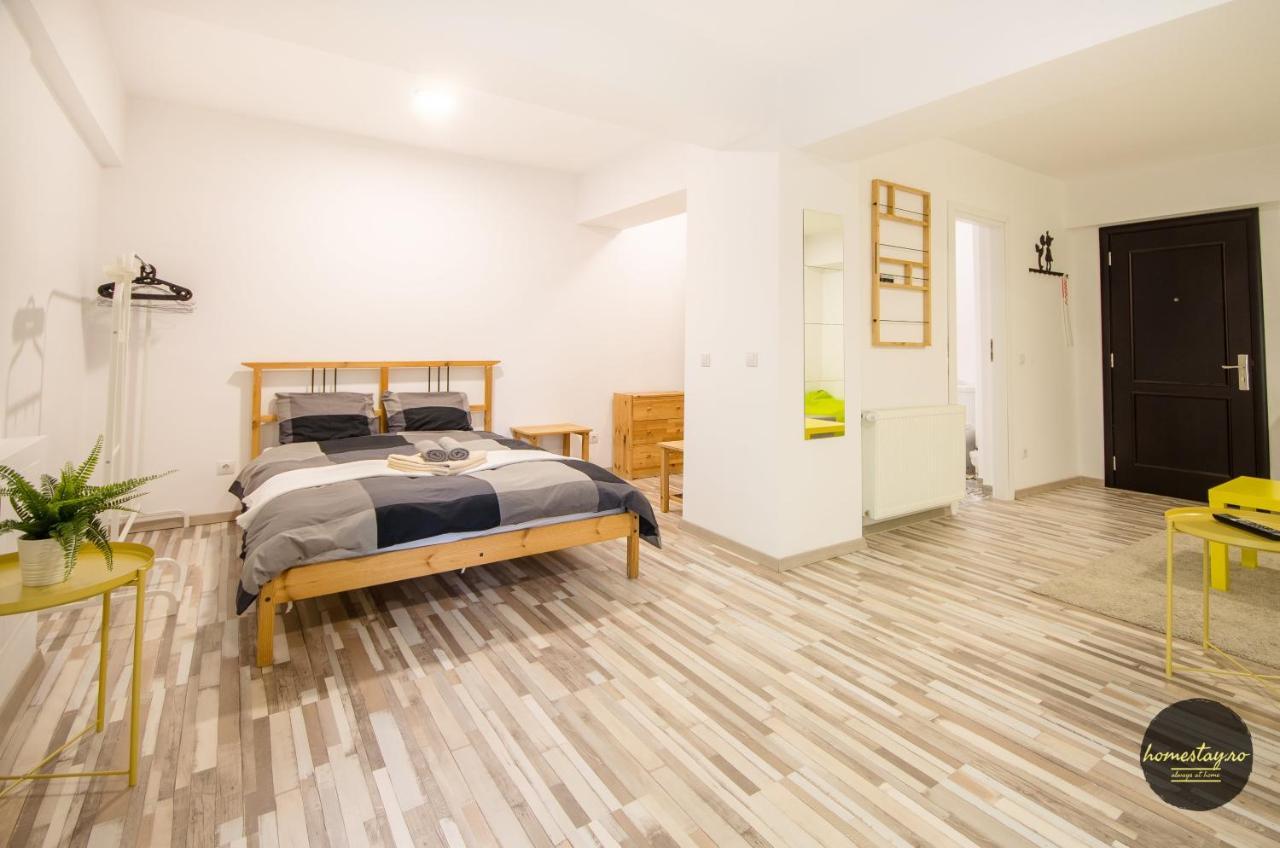 Homestay Otopeni Eksteriør billede