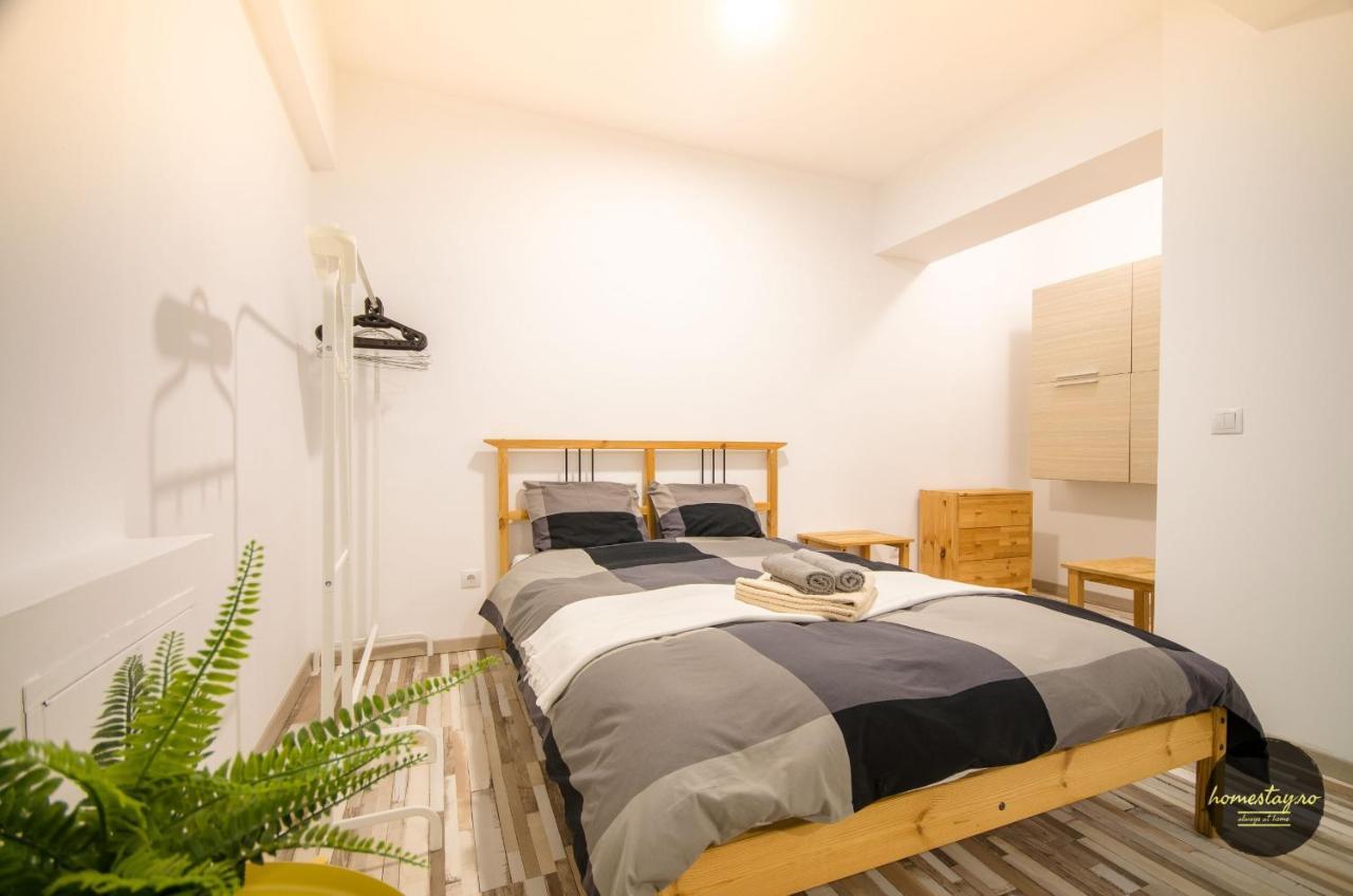 Homestay Otopeni Eksteriør billede