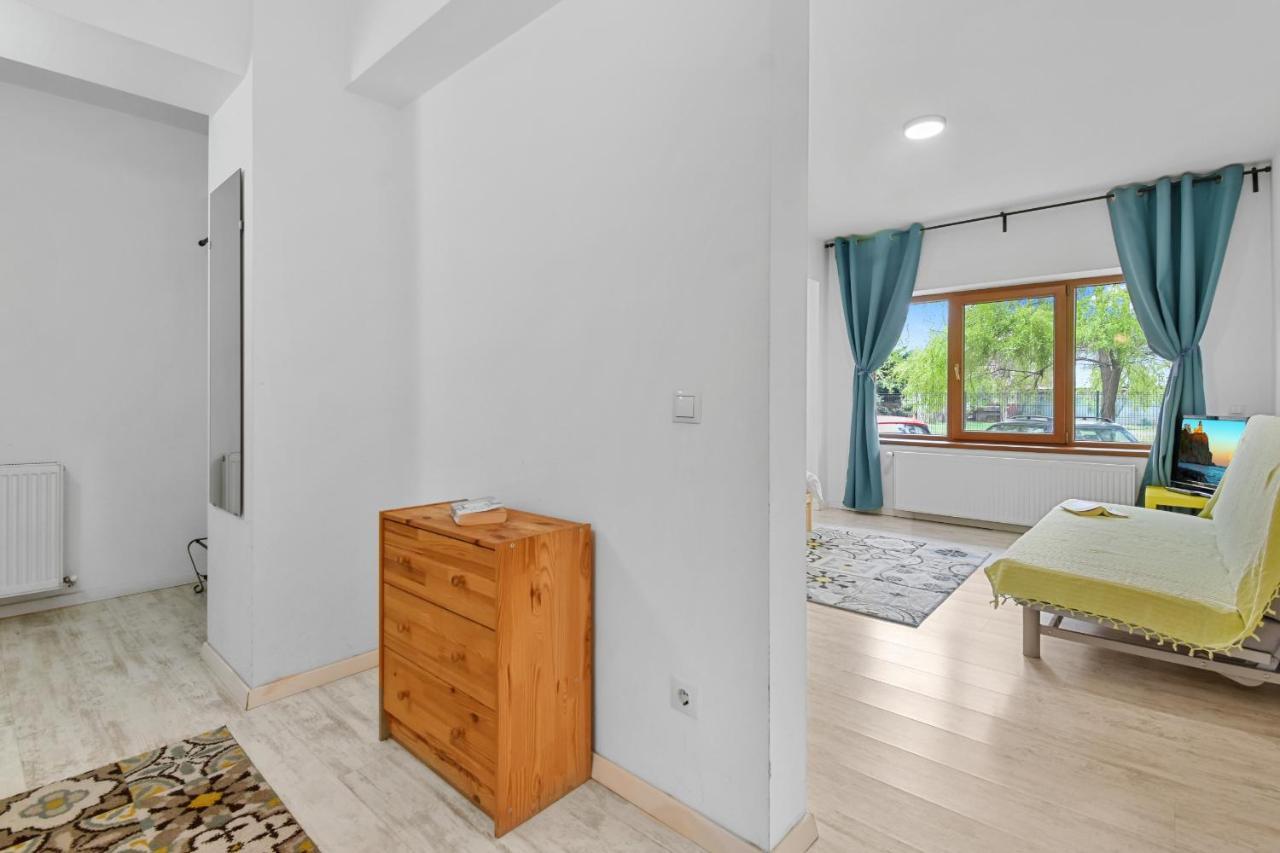 Homestay Otopeni Eksteriør billede